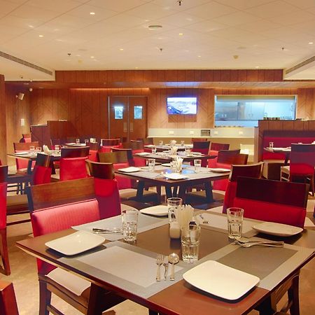 Sunhill Portico Hotel Siliguri Eksteriør billede