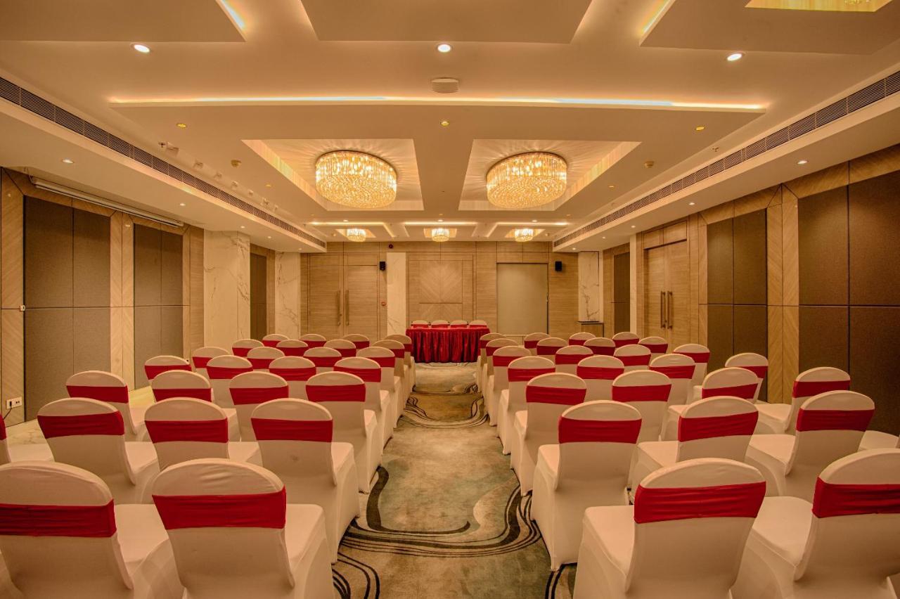 Sunhill Portico Hotel Siliguri Eksteriør billede