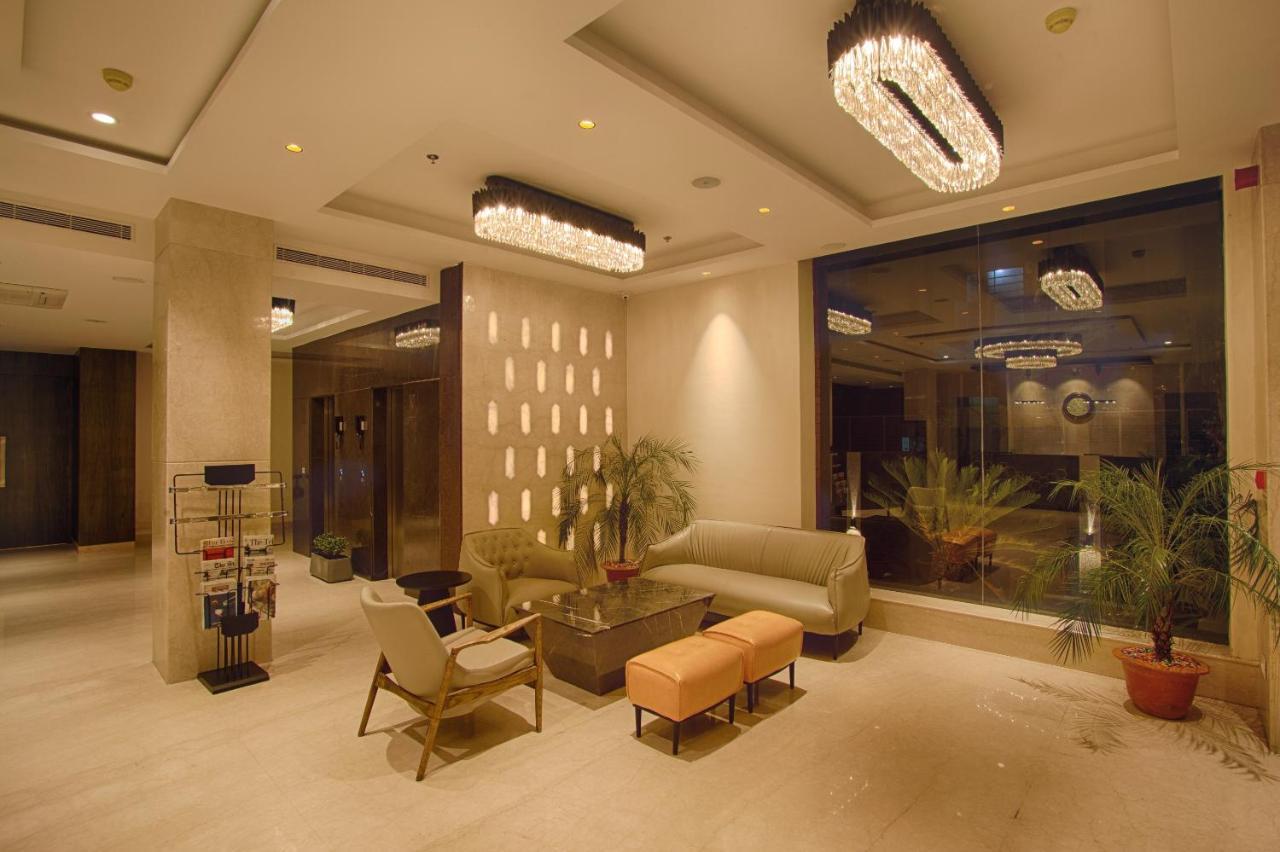Sunhill Portico Hotel Siliguri Eksteriør billede